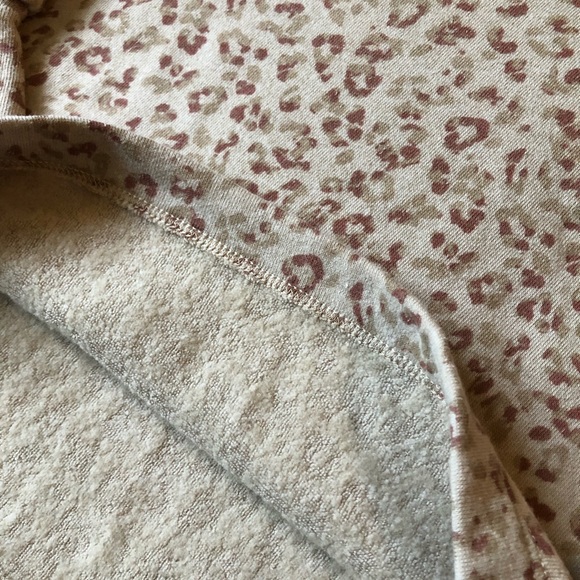 J. Crew Factory Puff sleeve fleece top - Picture 5 of 5